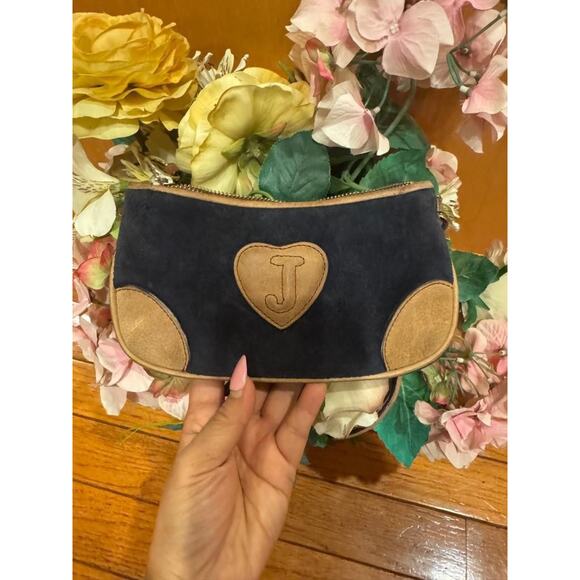 vintage Juicy Couture velour y2k wristlet (600 - Picture 2 of 8